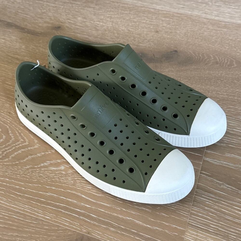 Native Slip On Sneakers Jefferson Size US10 Green